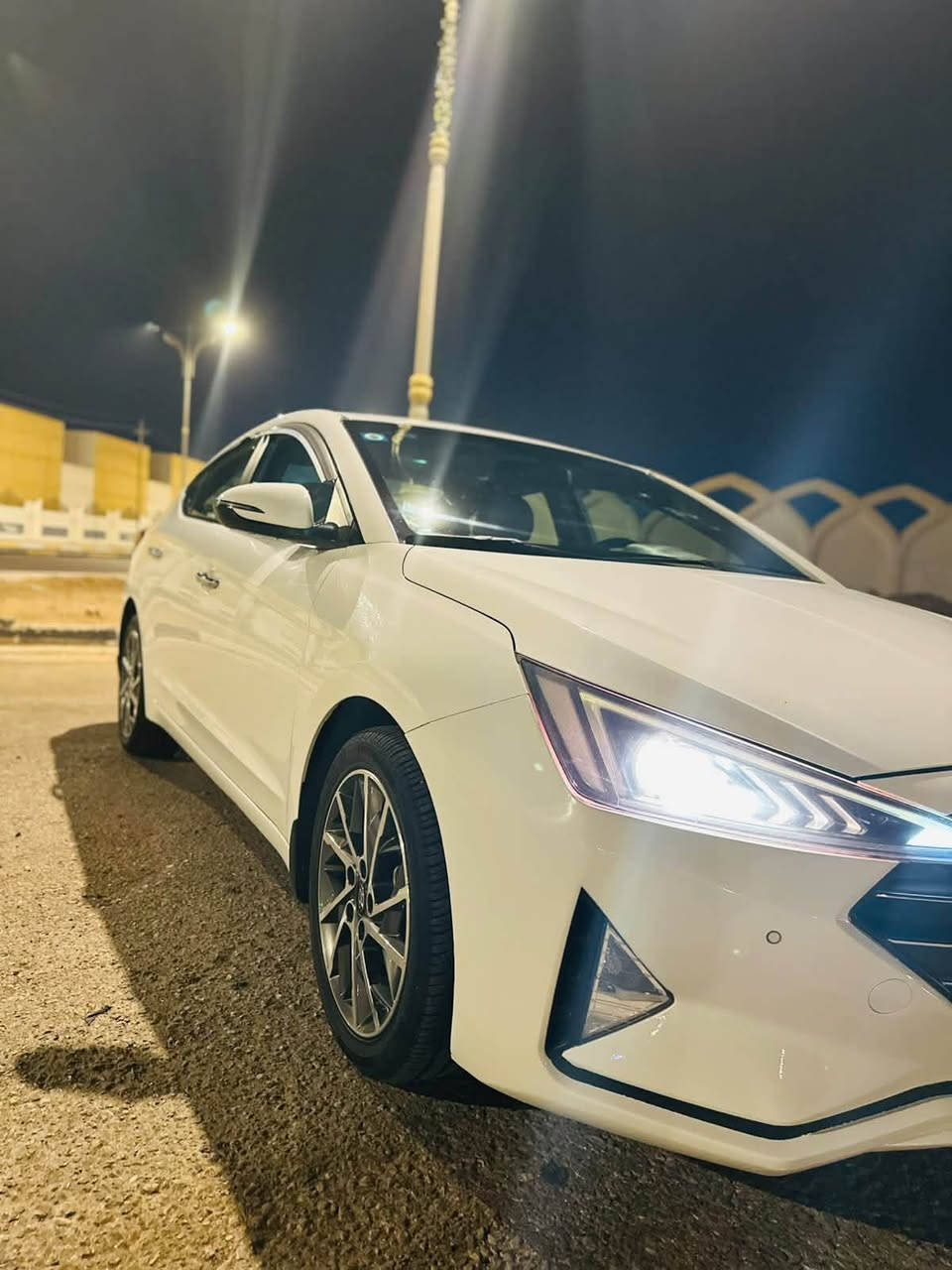 النترا 2019 خليجي  فول مواصفات كفاله عامه من صبغ وتبديل والبارد رقم بغداد باسمي ماشيه 80 الف بعدهي جديده مكاني كربلاء السعر 157

‭***********‬

