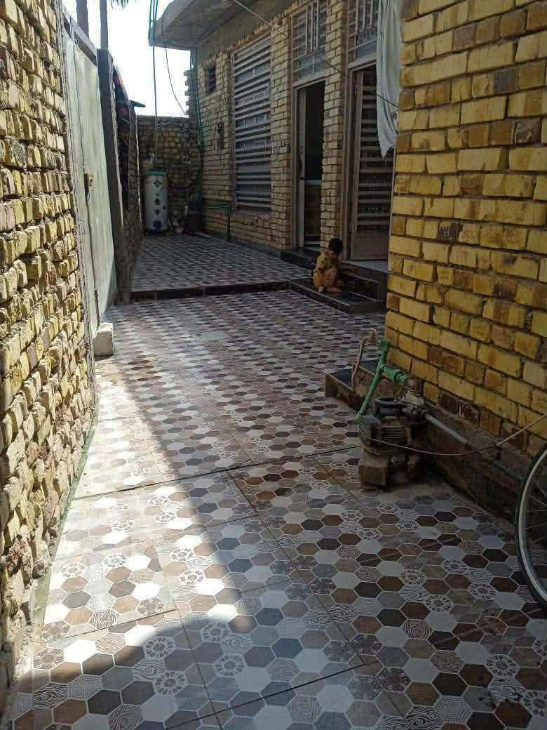 البيت بلجمعيه الزراعي قرب مدرسة صدى العلوم بشارع بيت زبال
البناء طابوگ سگف صب
غرفتين وصاله ومطبخ واستقبال وصحيات
المساحه 196
عرض الشارع 7م
بيه نواقص تيغه وفرشي ولبخ البيتونه من الداخل
السعر 125 وبي مجالبنهاية الشارع الشارع مسدوديبعد عن التبليط 60متر الاستفسار على هذا الرقمرقمي ***********
