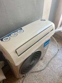 سبلت ميديا طن للبيع سبلت كامل شغال/07735926188