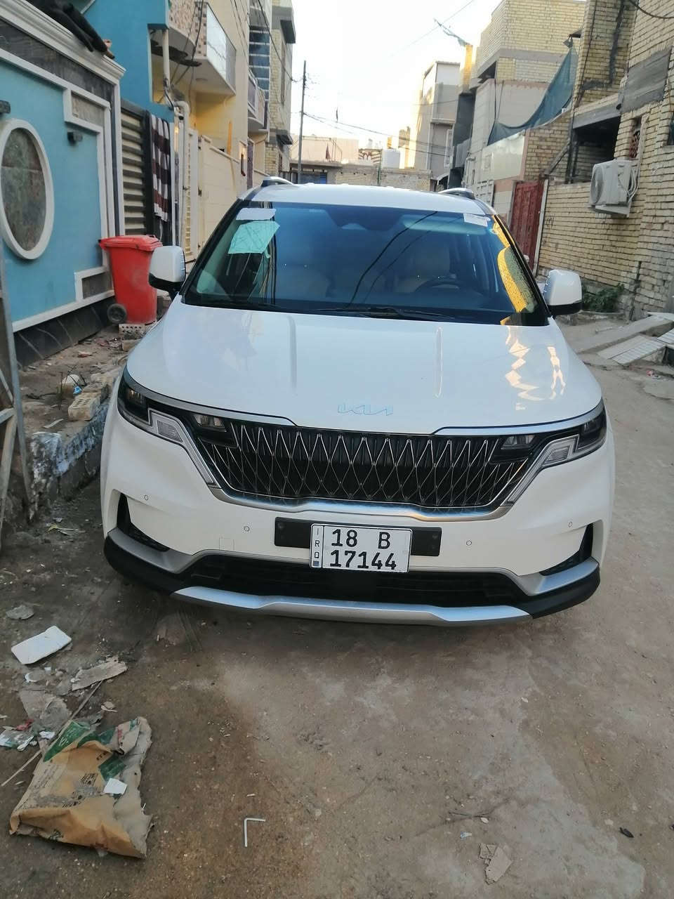 كيا كرنفال موديل ٢٢ بابل بسمي خطين بانزين وغاز بيها جاملغ فقط اكلير ٢٥٥   ***********
