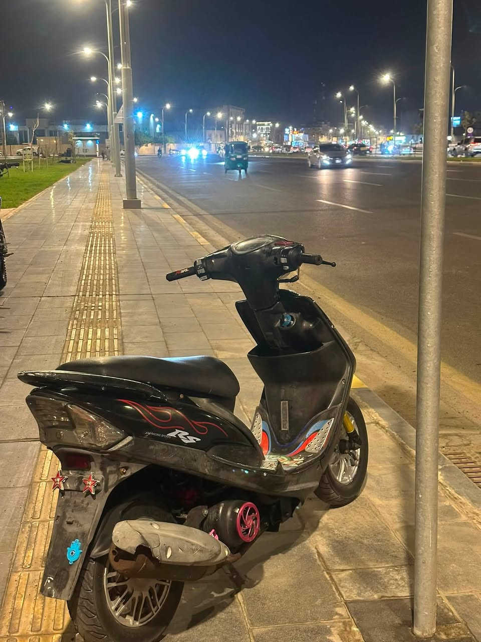 سلام عليكم ماكس عدله كفاله عامه ختم واحد شلعه ومعدل دراحه مرتبه ترتيب خارج فقط دراجه لامفتوحه لاتبخر لاتنقص بوشه بلاديه 49 صبانه مامحطوط عله المكينه دراجه مال جناي كهرباءيات كلهن شغالات سلف ههدر دبلات خلفي امامي تايرات جلاتيني توني شادهن مكاني بصره ياسين خريبط سعرها 775 وبيها مجال رقمي ***********
