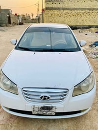 النترا ٢٠١١ • مكينة ١٦٠٠ • مبدل بابين