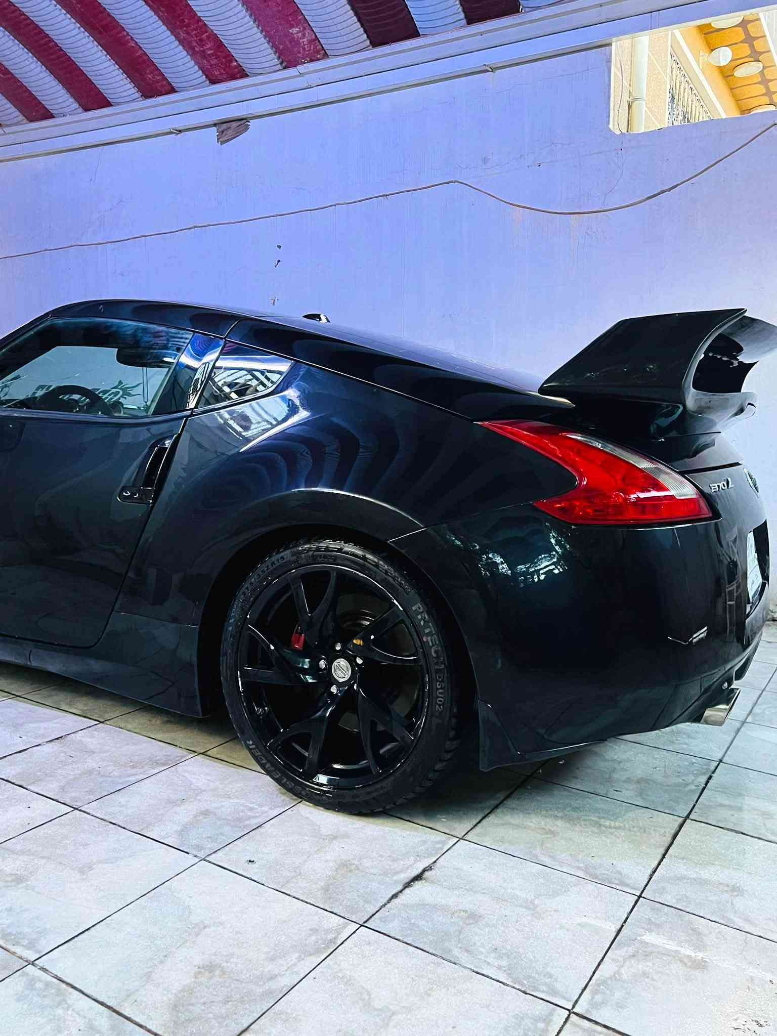 🚘 نيسان Z | Nissan Z
🔹 موديل 2014
🔹 ماشيّة 45 ألف ميل
🔹 السعر: 108 ورقة وبي مجال بسيط 
🔹 المكان: كربلاء

✨ المواصفات:
• داخلية جديدة ومفولة
• كشنات جلد
• تحكمات كهربائية
• كشنات هيتر 🔥
• شفتات
• كامرة خلفية
• بلادي كير
• مكينة عالفحص
• سستم سماعات
• شاشة لمس
• داخلية مشمشي
• كزوزات بورلة
• ريمونت
• تخم تايرات جديد
• سبايدر شوت رياضي

🛠️ الحالة:
السيارة بيها 4 قطع شخوط ومصبوغة، مو ضربة.

🔥 سيارة نظيفة وجاهزة 🔥

📞 للاستفسار:
***********
***********
