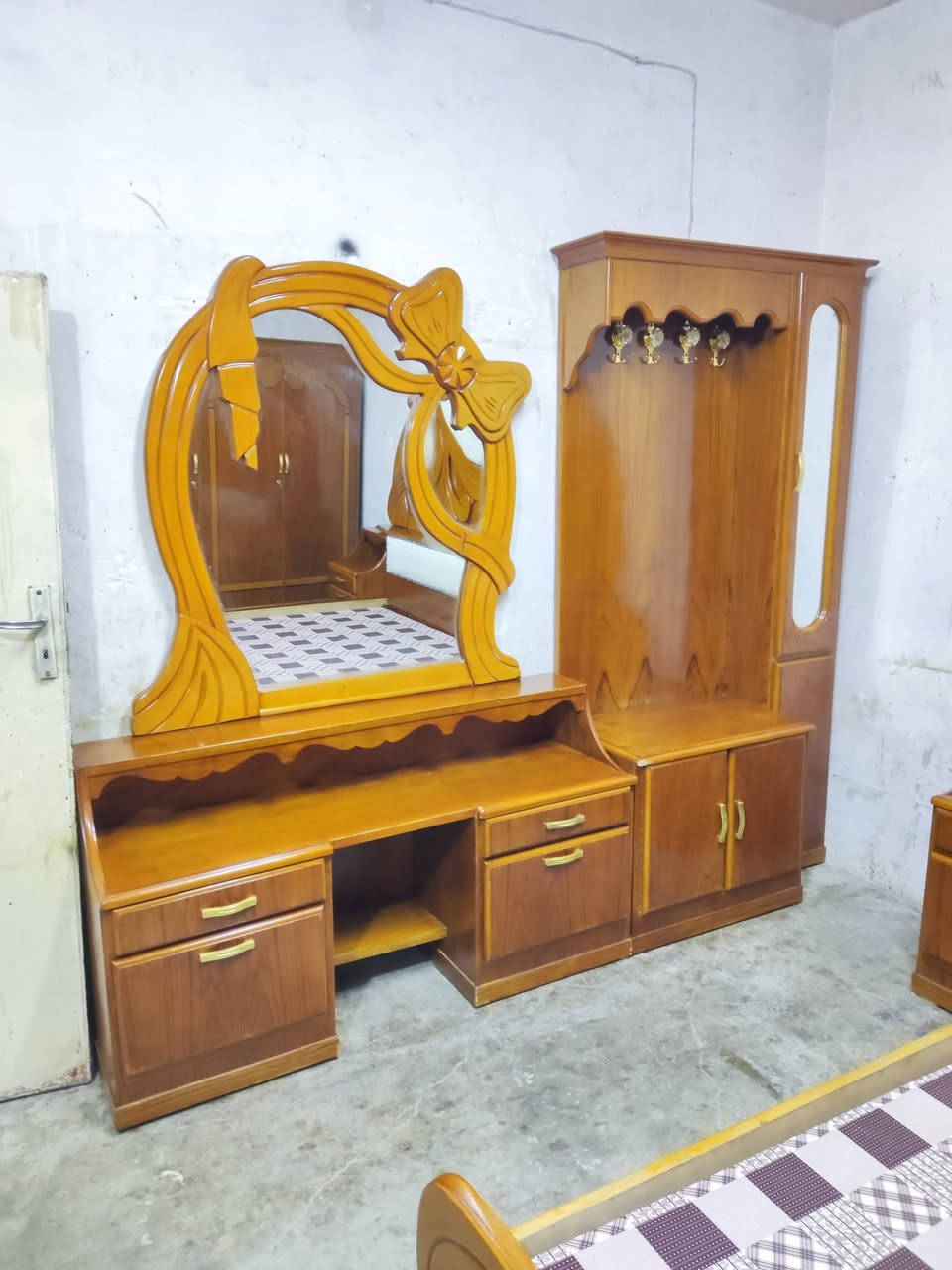 غرفه نوم • مستعمل • حسنكوي