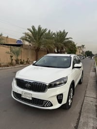 سورنتو ٢٠٢٠ • ٦ سلندر • رقم بغداد