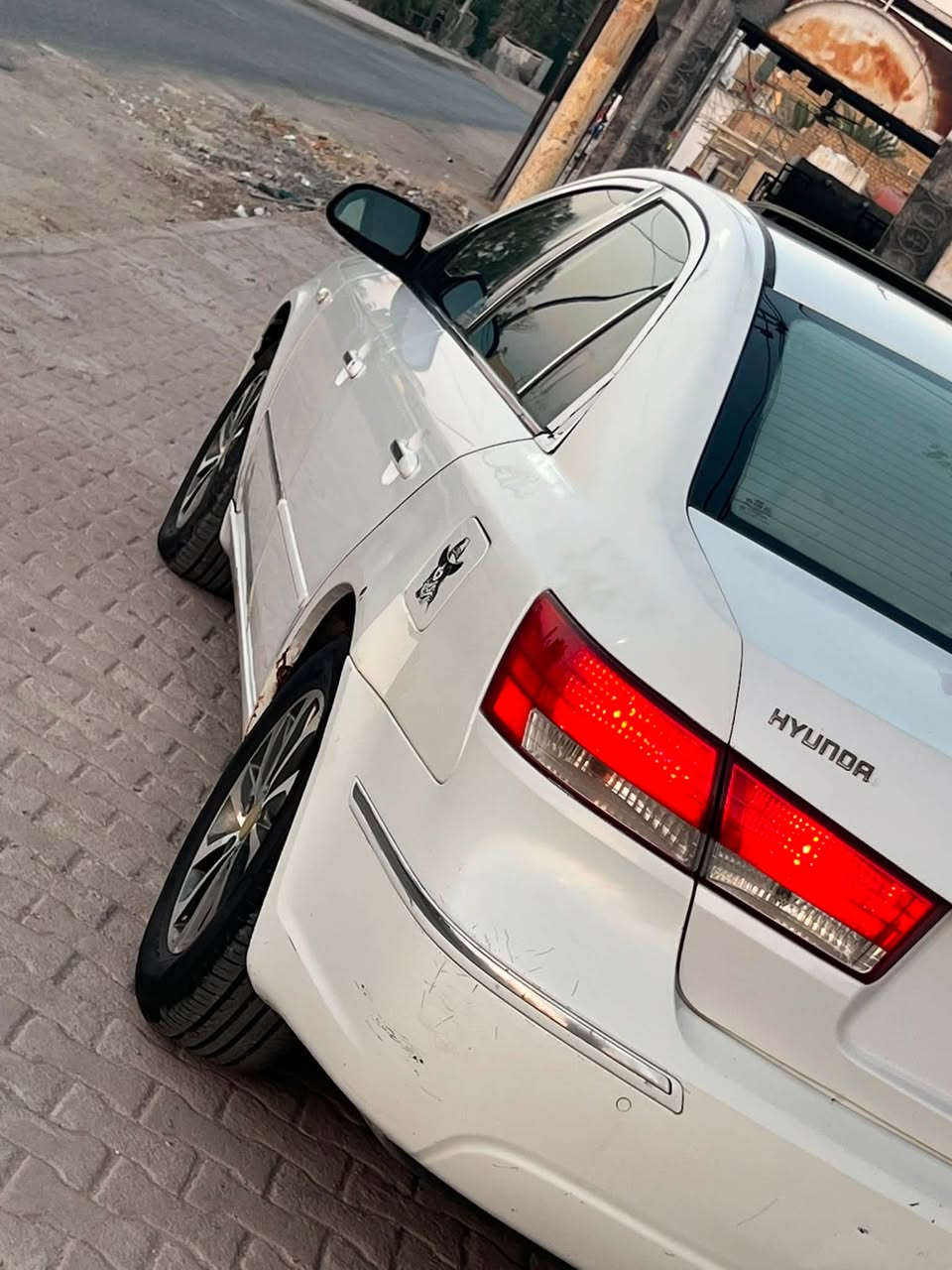 سوناته 2009 خليجي محرك 2000دوش رقم بصره دولي مابيه نقص مصبوغه حزام جماليه مكفوله تكم قماره دواخل شواصي لغود سعره 78  مكانه ناصريه سوق الشيوخ سياره فول المواصفات ***********
