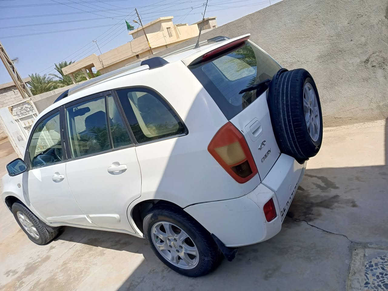 السلام عليكم شيري تيكو 2014 خليجي  رقم اربيل سنوية بسمي  السعر (60$) و بيهة مجال مكانها بغداد بسماية  *********** سياره جاهزه مابيها نقص  تبريد محرك وكير ميكانيك  خير من الله الشراي يتصل/بيع او مراوس
