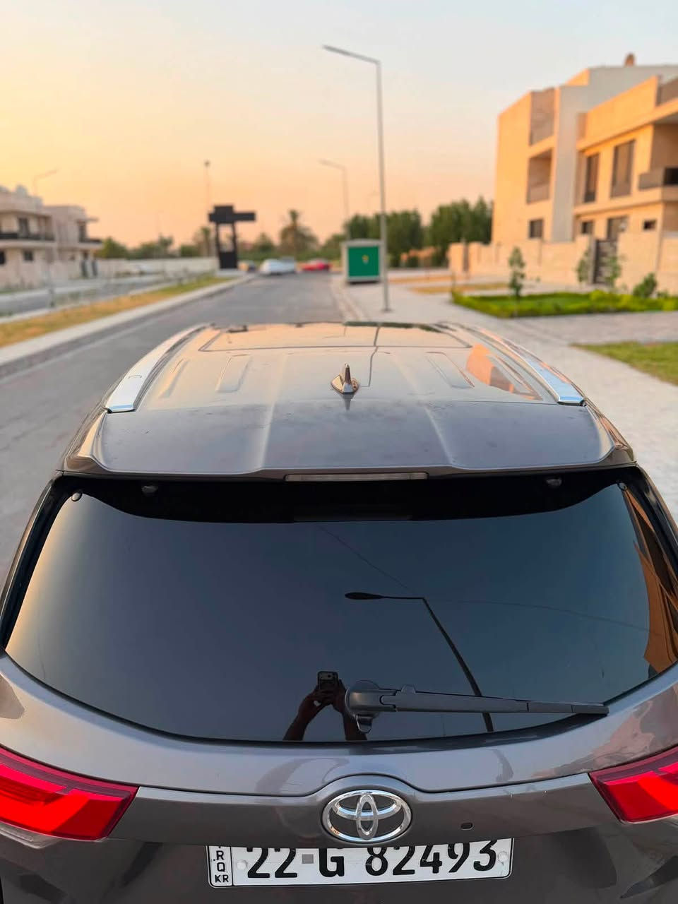 سلام عليكم تويوتا هايلاندر للبيع
مودل 2018
سياره فول واحد على واحد 
أربع كامرات 
سياره vip
كراسي اربعه تدفئة وتبريد 
سبعه راكب 
بانوراما 
دخول ذكي تشغيل ذكي 
رادار امامي 
نقط عمياء 
جنطة كهربائية 
بردات خلفية بلادي 
كشنات خزن ميموري 
حساسات 360
دفع رباعي 
تدفئة بل ستيرن 
رقم أربيل بسمي سياره تحويل مباشر 
سياره مضيفه كلش وحلوه سعر 240وبها مجال بصيط 
مكاني بغداد غزاليه رقم ***********
