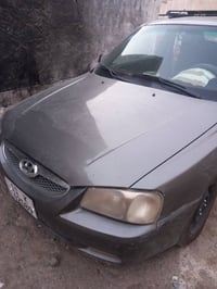 اكسنت ٢٠٠٢. تك باب. تك باب. رياضي  محرك ٢٠٠٠ تبريد نقص غاز كير محرك تم...