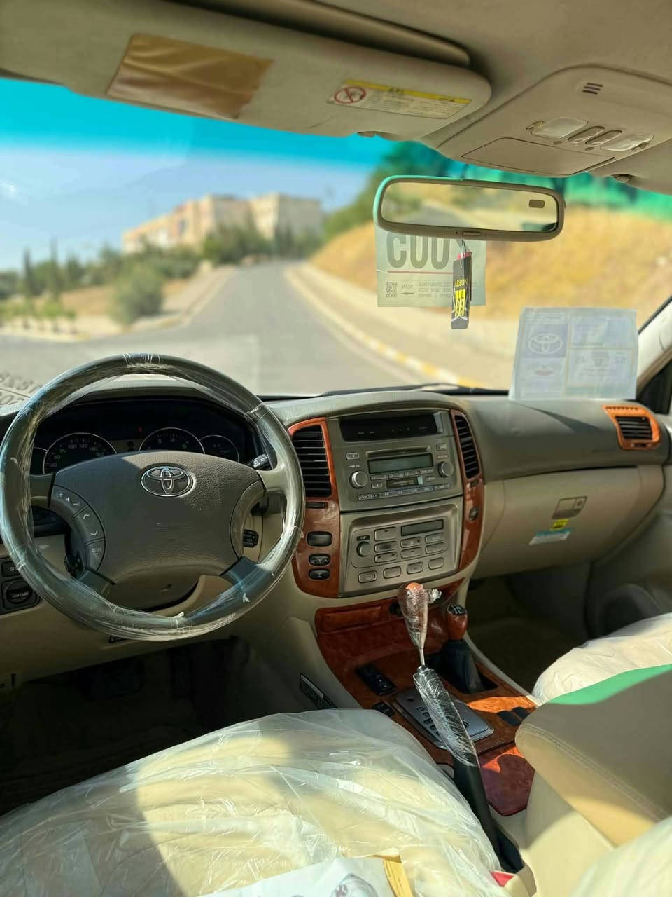بيجو • ٢٠٠٤ • لوك