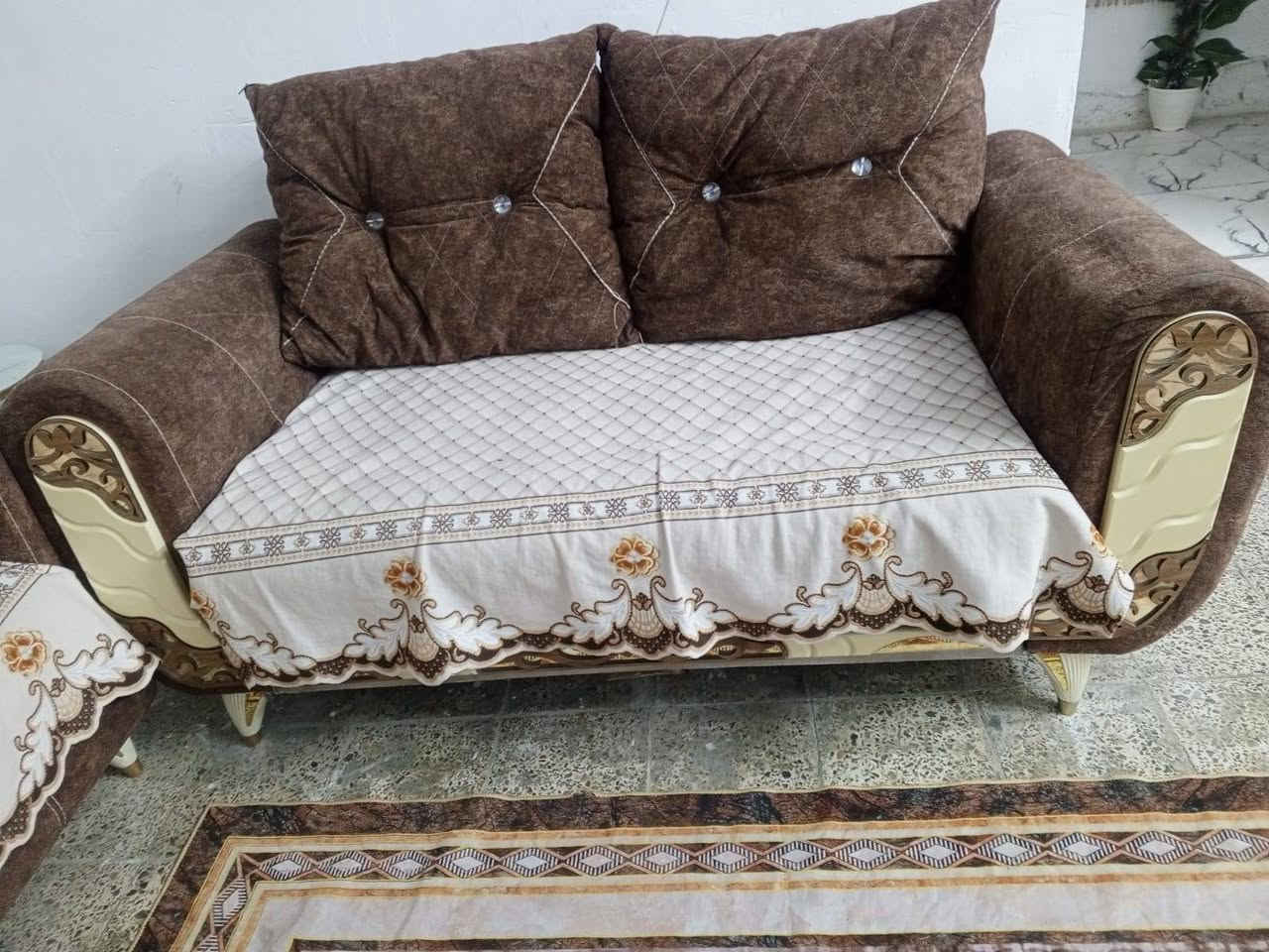 السلام عليكم تخم نضيف مثل مواضح بل صور 
سعر 200الف وبي مجال بسيط 
العنوان بغداد الوشاش الاستفسار ***********فقط واتساب مكلف بنشر

