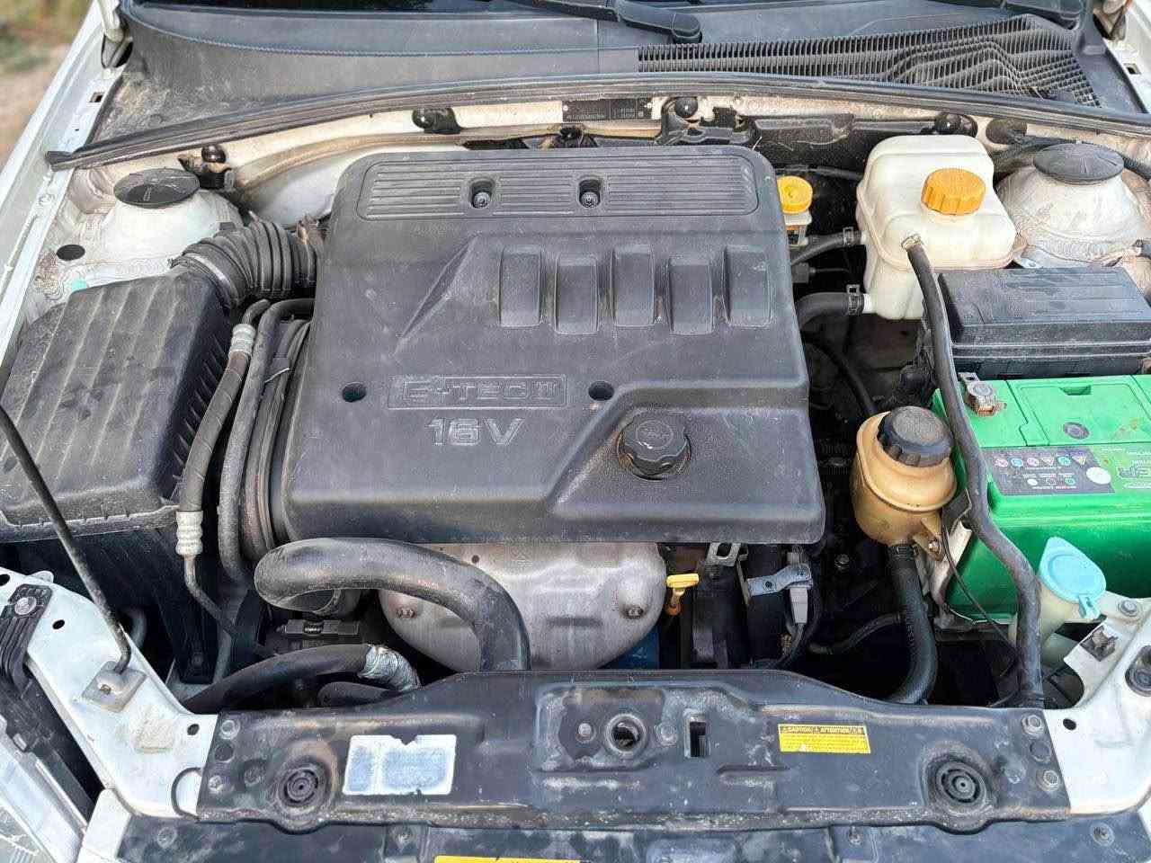 ئوبترا مديل ٢٠١٢ 
كير و مةكينة بةشةرت 
ئةكسن بةشةرت 
سةنةو و ژينكة نوية تا ٢٠٣١ 
رةقةم باريك 
جار تايةي نوى 
يةك بارجة بوياخ 
سياركة تا بلي خاوينة 
بو زانياري زياتر بةيوةندي بكة بةم ژمارةية 
*********** أربيل, العراق
