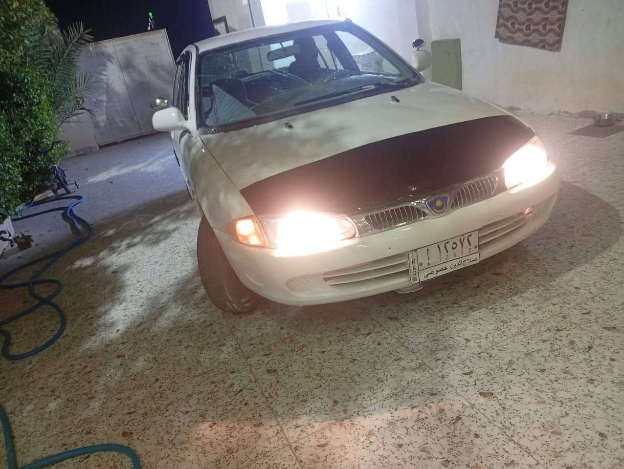 السلام عليكم 
براتون للبيع موديل 2002
حره كير اومكينه مكفولات 
 تخم تاير جديد 
رقم صلاح الدين 
رقم الهاتف ***********
***********
