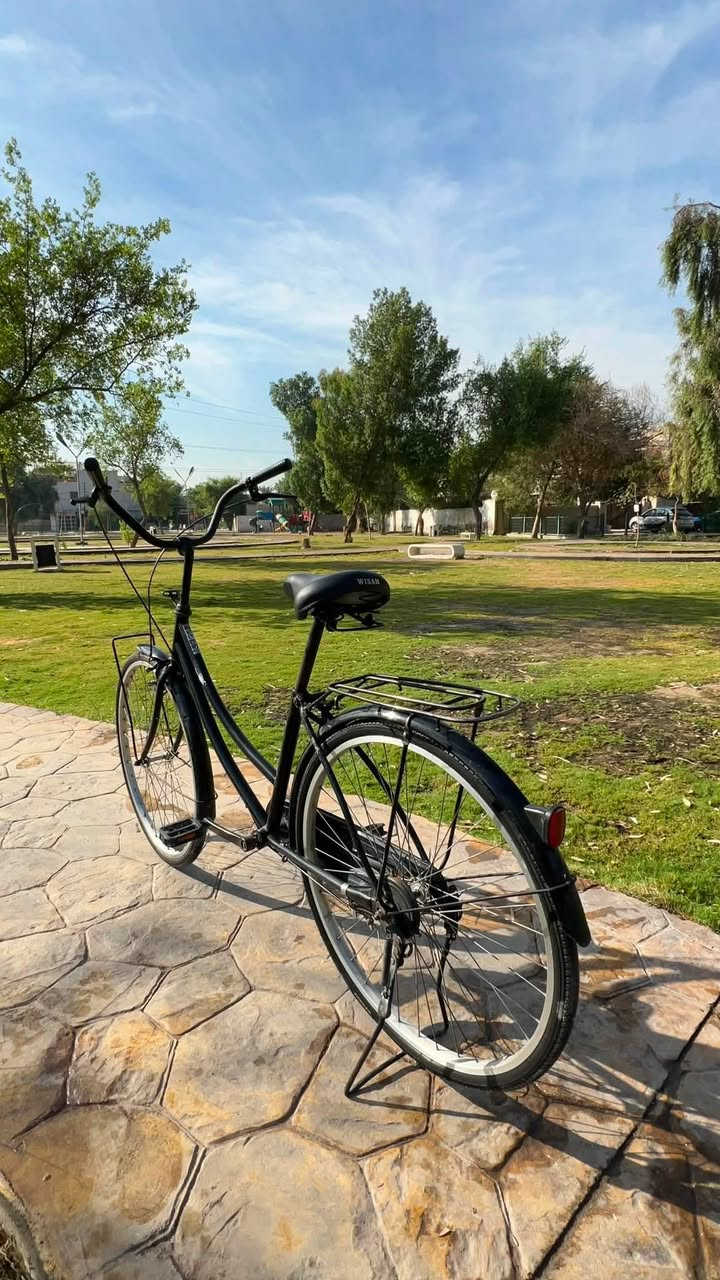 السلام عليكم 🌹
باسكل للبيع 🚲
🔸 الحجم: 26
🔸 ياباني
🔸 اللون: أسود بلادي 🖤
🔸 الحالة: نظيف وجاهز
🔸 السعر: 75 ألف، بي مجال بسيط للبسط

📍 مكاني: الدورة – مهدية الثانية
📞 رقمي: ***********
