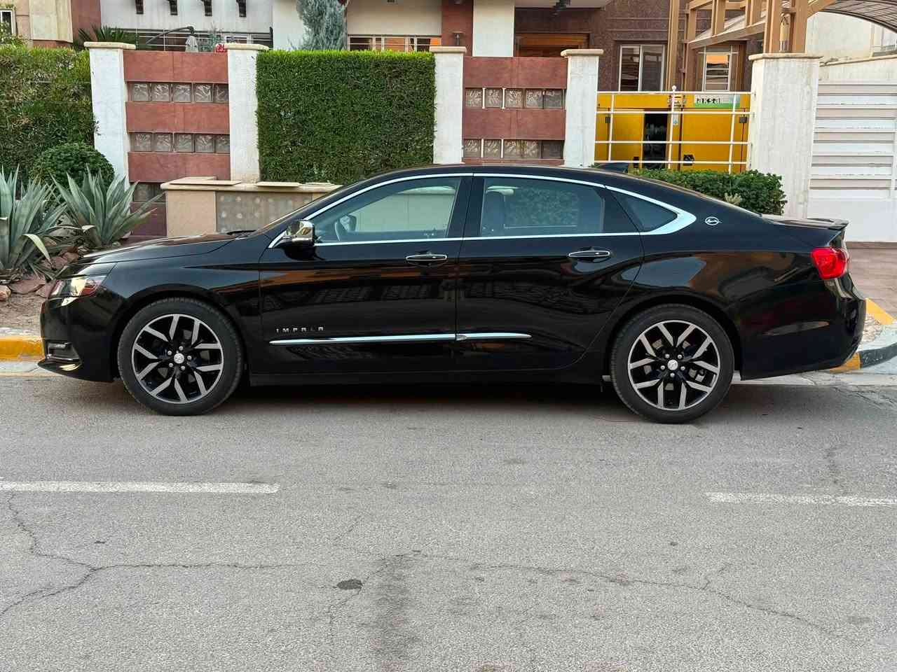 اليدور أمبالا جديده وميوصل للفيتر هاي الك 

السلام عليكم .. أمبالا 2019 بريمير جديده لوك

✅ شادلها محرك 3600 جديد مال سياره أدوات ماشيه 11 ألف
✅ كير جديد زيرو مع براد دهن خارجي
✅ 2 حجر بيئة جديد
✅ مروحة وراديتر جديد
✅ صدر أمامي خلفي كامل جديد
✅ تخم تاير جديد (يوكوهاما) من شركة تاير مول مع الضمان
✅ نوزلات / بلكات / فيت بم / فلاتر / كلشي بيها جديد
✅ تبريدها ثلج بعز الظهر // حماوه ماتتجاوز 93 بالإزدحام
✅ مابيها نقص وماتحتاج مصرف ولا دينار .

مواصفات :

✅ تشغيل عن بعد وبصمة أبواب وتشغيل
✅ كراسي جلد وكهرباء وتدفئة 
✅ شاحن لاسلكي
✅ رادار جانبي وحساسات خلفيه
✅ سماعات Boss
وباقي المواصفات المعروفة ..

❌ الحادث : بونيد سطحي بدون دواخل / صور الحادث بالمنشور

✅ ماشية 87 ألف ميل وترايها مال زيور 

✅ رقم سليمانية / تحويل أو وكالة 👍

عنوان بغداد (أعظمية شارع الضباط أو حي الجامعة شارع الربيع)

السيارة للبيع بسعر 128 ورقة أو المراوس حسب القناعة 

***********

الي تصير من قسمته يتهنى بيها ويشوف الف خير 🤍
