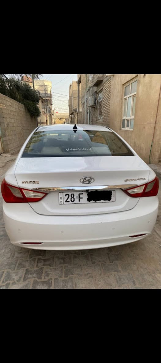 للبيع سوناتا ١١ خليجي 
رقم نجف دولي
محرك 2000 المرغوب
تبريد كير كله شغال
تحكمات ستيرن 
شاشة 
كامرة خلفية 
حساسات 
كشنات جلد 
داخل بيجي
قطعتين صبغ فقط باب وجاملغ 
السعر ب110 وبيها مجال حك الجيه 
الرقم بي واتس اب (***********) 
ترهم مراوس حسب القناعة النجف, العراق
