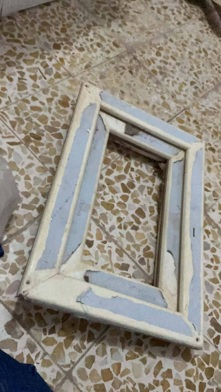 سلام عليكم البيع باب تزكام طول ٢٠٥ والعرض ٨٥ ايمن
هوائية طول ٦٠ والعرض ٤٠
اثنينهن ٥٥الف
***********
