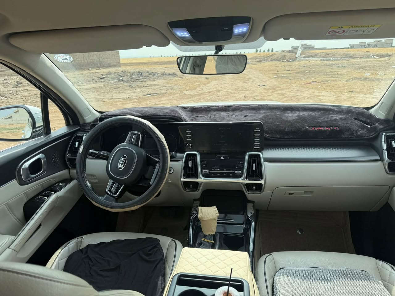 ٢٠٢١ • ٦ سلندر • ١٢٢٠٠٠ كم