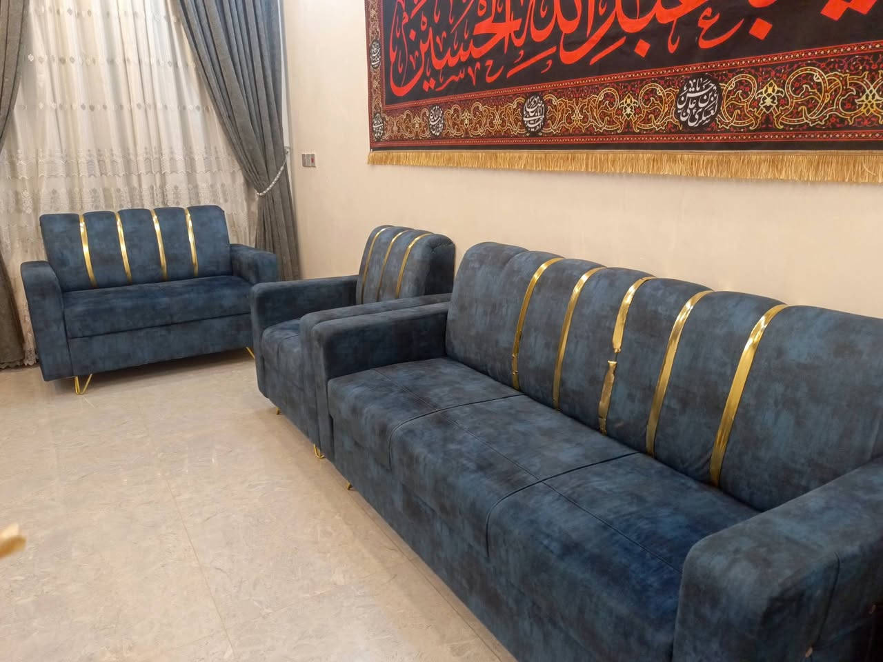 متاح للبيع
تخم درجه اولى 
10مقاعد تزكام شغل مرتب (سكيب اصلي )
السعر خاص 
للاتصال ***********
