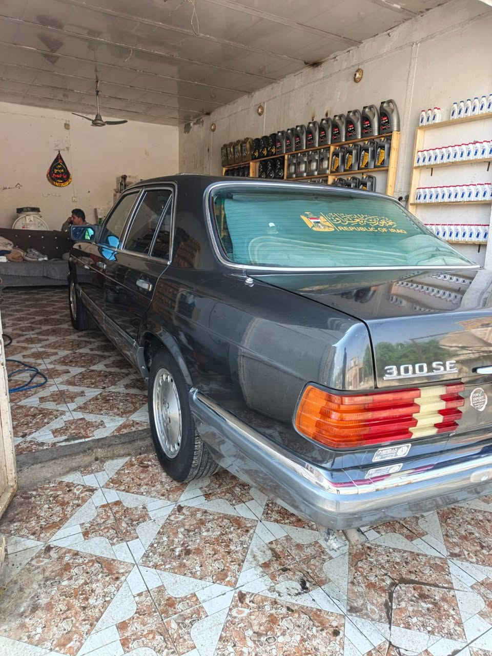 مارسيدس جامبو • موديل 88 • محرك 300