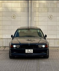 للبيع كاسح مديل 1996 السيارة 735اصل  عليها مكينه وكير وضفيرة 44 حته ال...