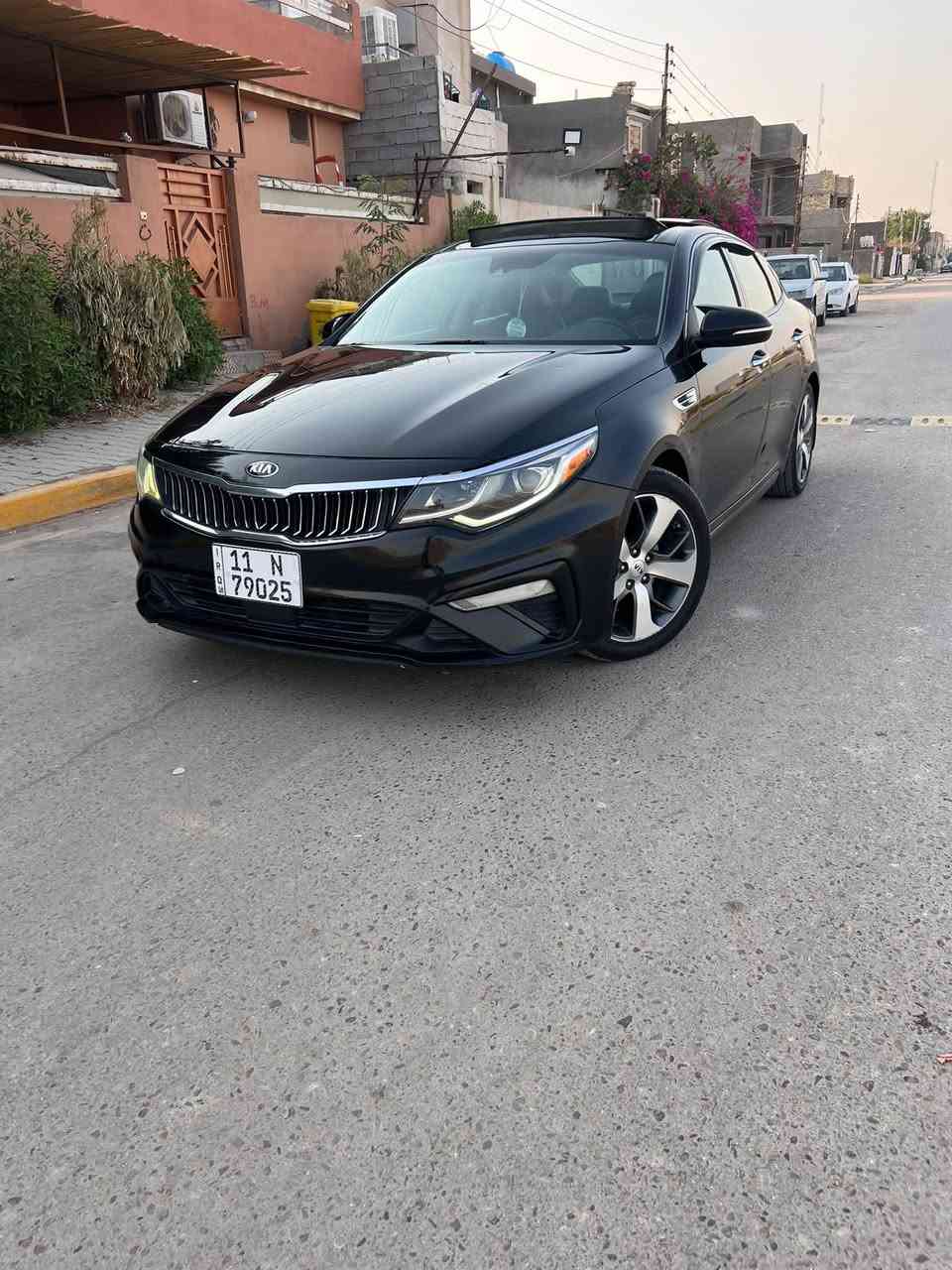 كيا اوبتما موديل 19 رقم بغداد بسمي

فئة Sتجي فول مواصفات 

كيرر محركك مكفولات برغيي ممفتوح بيهن ع وضع الشركة حجم المحرك 2400

سياره جاهزة من كلشي نصبتة احلة من صوره

حادثة سرقة جاملغ و باب وهناا بل عراق نطخت ونصبغ الهلال مال جاملغ الخلفي و نص الباب 

مكاني بغداد السعرر 127 وبية مجال

***********
