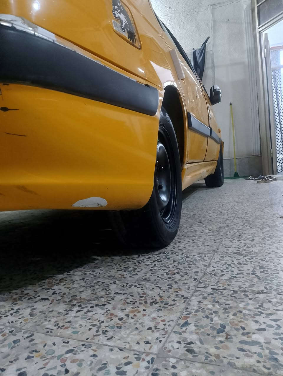 بيجو بارس 2018 مشروع وطني نفاذ سنويه 2031 كير مكينه مكفوله بيها بس هلالات تعمير مامتواجد ع فيس *********** سعر 50بيها مجال بصيط
