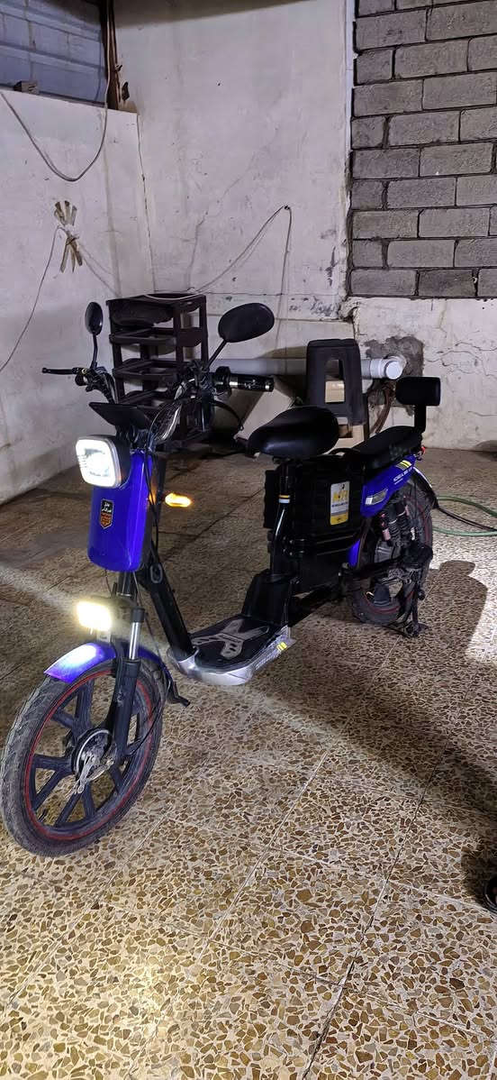ماطور شحن • حجم ٢٠ • بطاريات جديدة