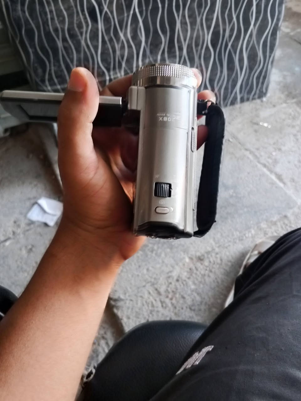 كامرة سوني للبيع نقص بس شاحنة رقم الهاتف***********
