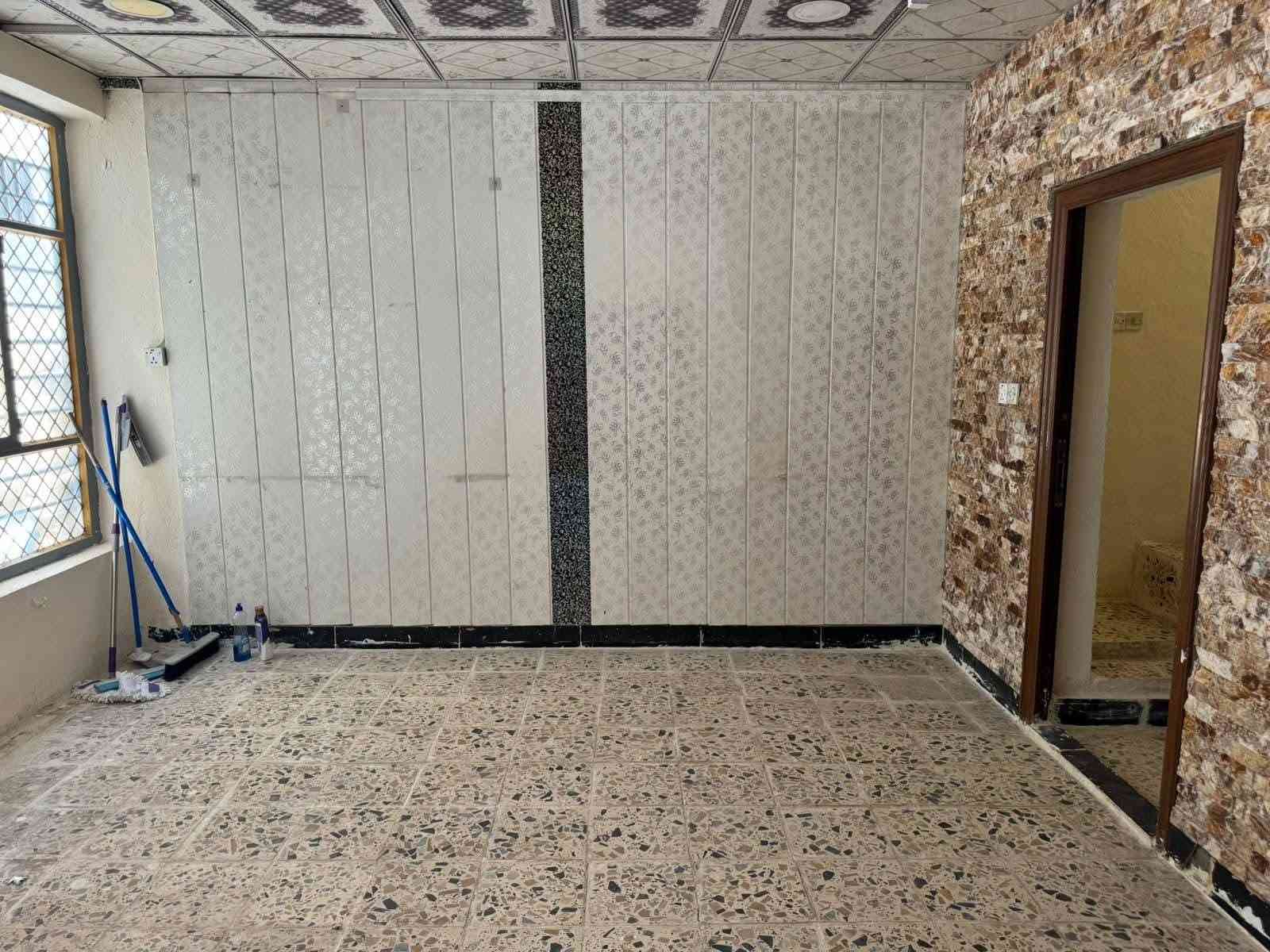 🏡 #دار #للأيــــــــــجار  تجاري يصلح صالون عياده الدكتور على الشارع مباشره او سكن عائله صغيره 
​ #تابع #الصفحه وشاهد جميع العروض الدور الجديده داخـــل الصفحه 
​ الموقع: الحلة //  بل بكرالي الاولى مقابل التجاري 
​العدد​ غرفة نوم  2   //  ​صالة   //   هول.   // مطبخ     //مجمع صحي   //    وطارمـه

​#نــــستــقــبل #جميـــــــــع #عــــــروض #كـم #العــــقـاريـــه 💰 السعر:    375   // عبر واتساب فقط 
​📞 للتواصل والاستفسار: مكتب علي التميمي العقارات     ***********    عليه واتساب فقط 
​#دار_للايجار #دار_للبيع #عقارات_بابل #الحلة_العراق //ملاحظه الرابط الواتساب داخل الصفحه

