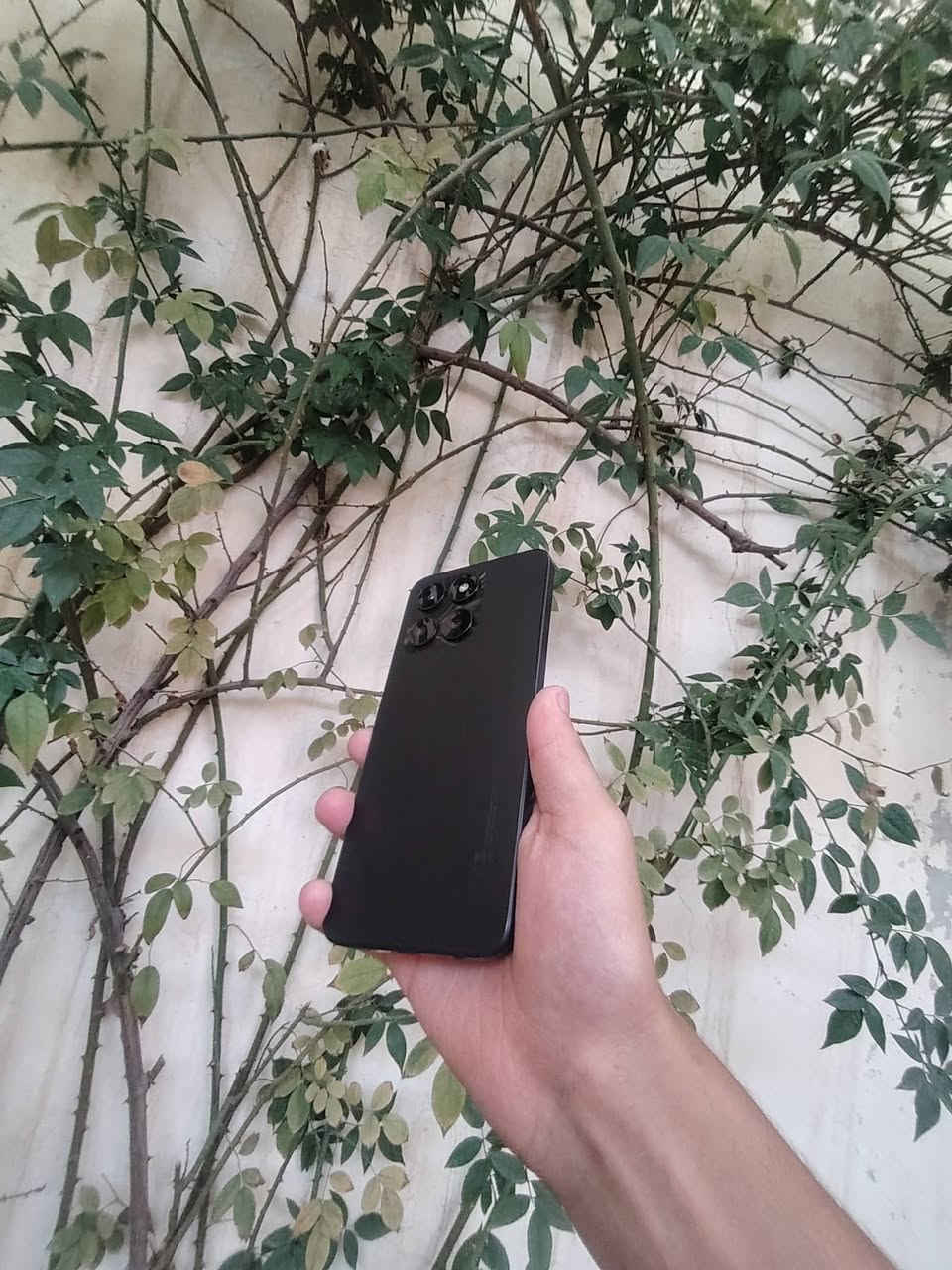 للبيع هنر X6a ذاكره 128 رام 4+4=8 شرط مامفتوح فقط بيه فطر بل شاشه مايضر جهاز نضيف وا مرتب بوبجي 60 فريم كلو شغال مابيه اي عطل  جهاز ماوياه اغراض  السعر 105 وابيه مجال شي قليل مكاني موصل حي عدن رقم الهاتف ***********
