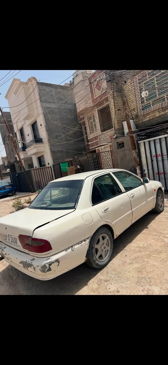 بروتون ٢٠٠٤ للبيع
بسمي رقم ذي قار تحويل ثاني يوم، سنويه جديده، دفع التبريد يشتغل بس يحتاجله غاز، والسياره نقوصاتهه بسيطه لكن مكينه حلوه وناعمه (كابريتر) ونضافه السياره مثل مموضح بالصوره، 
السعر ٣٥ وبيهه مجال 
العنوان : بغداد المشتل شارع المطبك
الهاتف :  ***********
او : ***********
