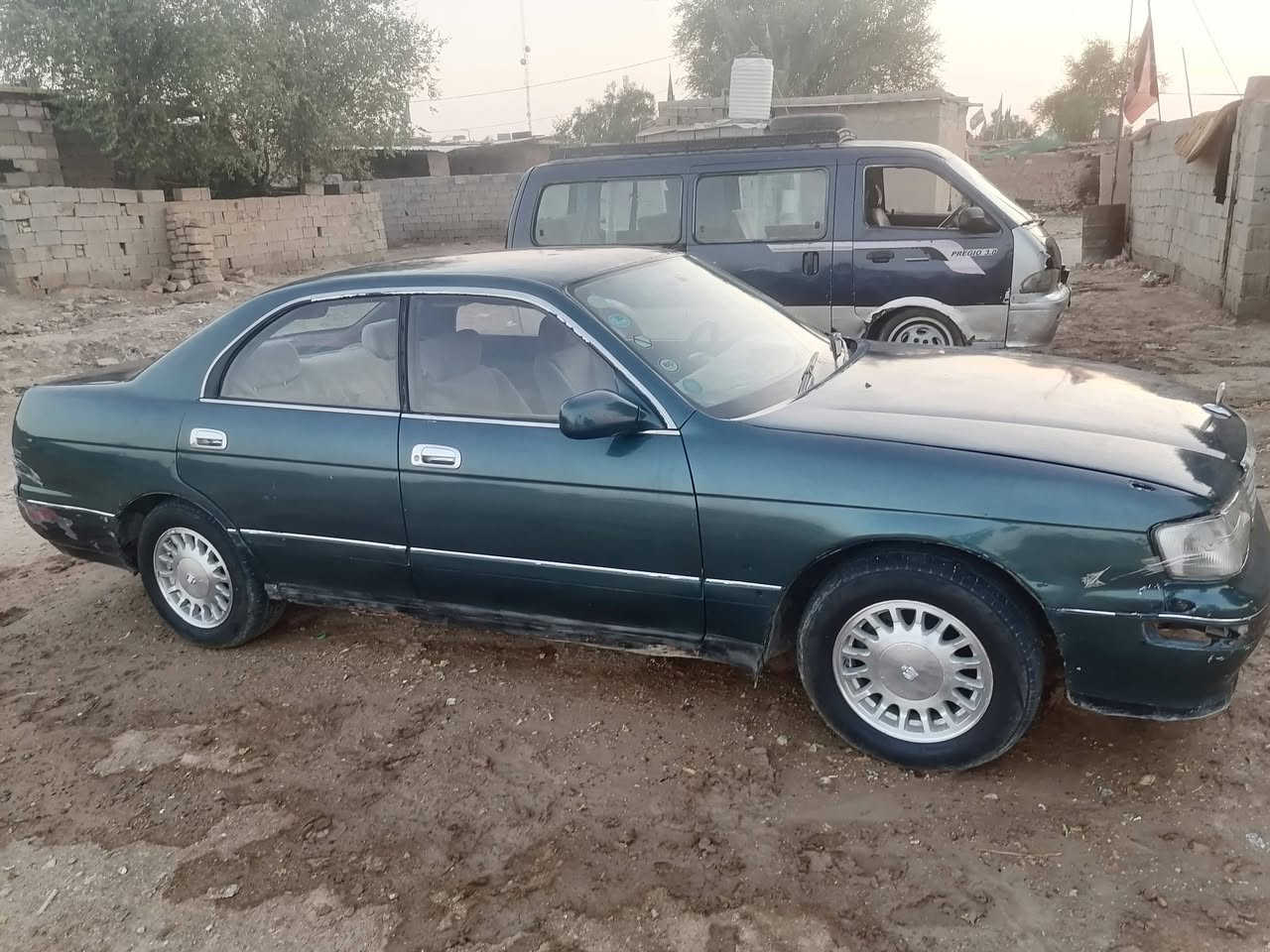 ٣٥ وبيهه مجال
موديل ٩٢ انكليزي بسمي شرط التحويل
مكنيه وكير خرسه شرط ترايك ٢٠٠
مصبوغه عام غرفه تخبل مكانهه بغداد لنهروان
للاستفسار ع رقم ***********
اخوان مكلف بالنشر تواصل ع رقم فقط
