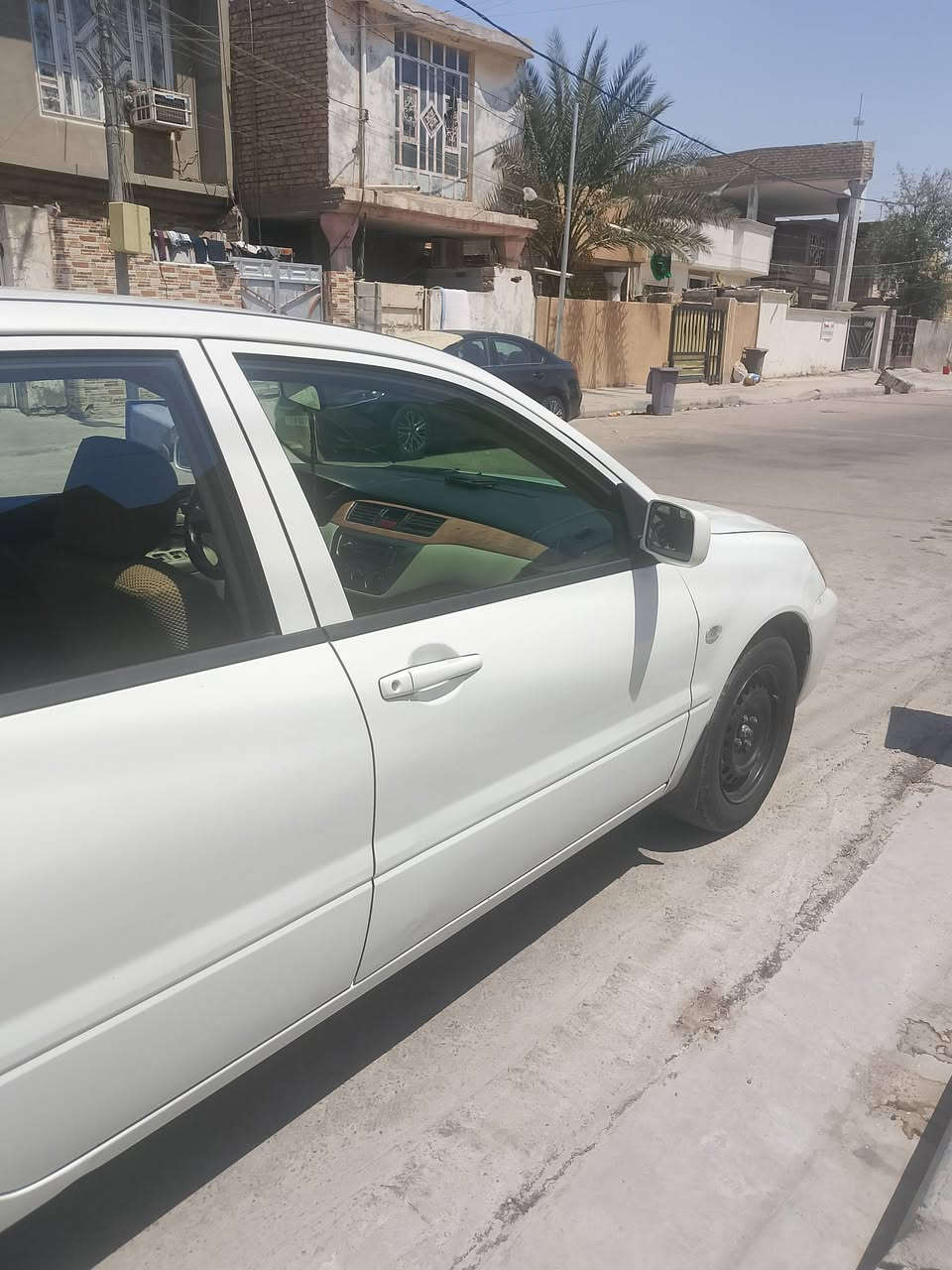 مستيبوشي لانسر 2011 مكفوله كفاله عامه محرك 1500 السعر 85 وبيها مجال قليل التواصل على الرقم *********** و***********
