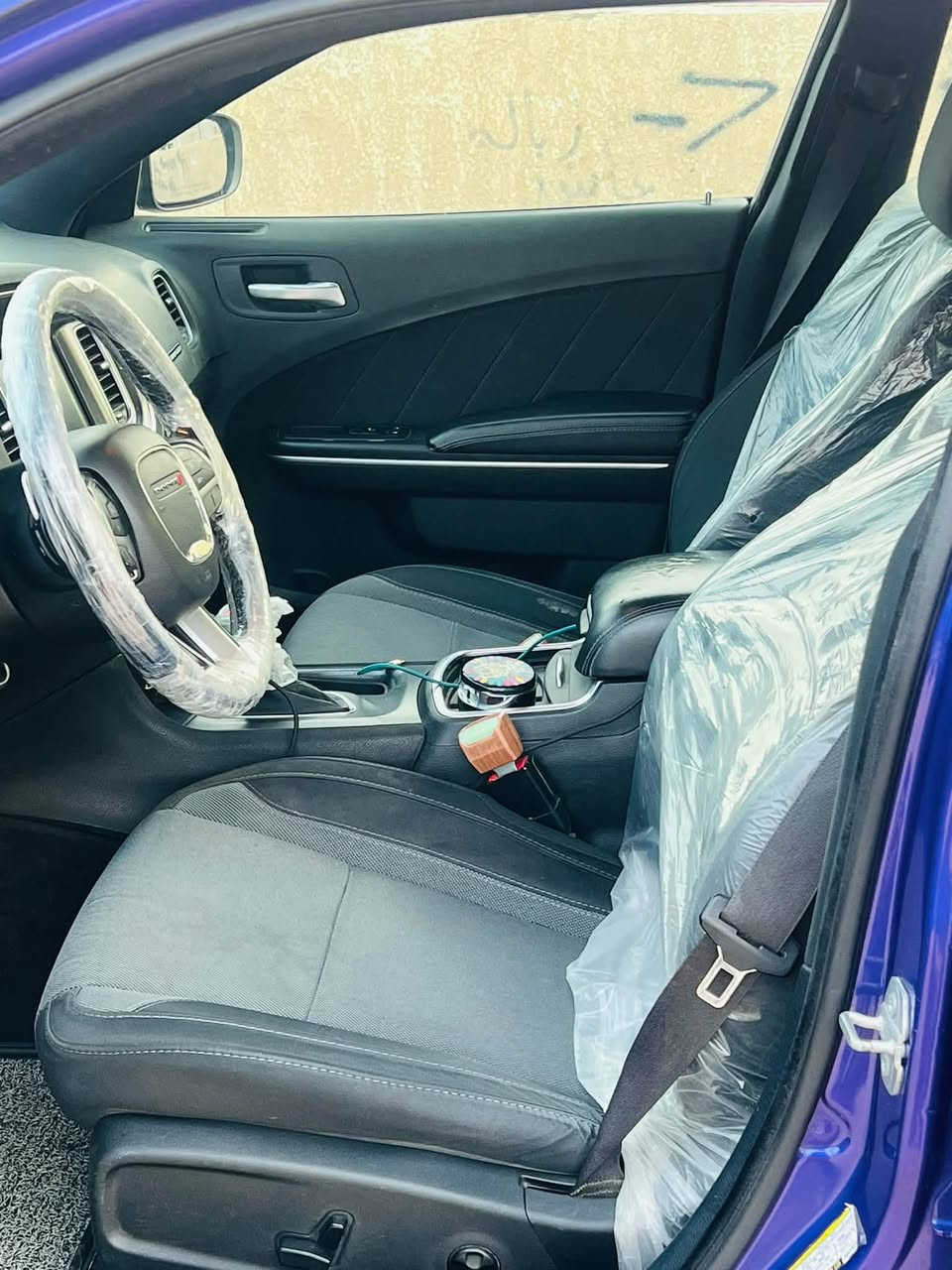 جارجر معلايه ٢٢ اصل ١٦
سياره جاهزه اي نقص مابيها 
حادثها خشم البنيد وباب كلير فقط بدون أرباك 
سياره رالي معروفه مواصفاتها ابو الخبره يعرفها 
بيع أو مراوس اوباما حسب القناعه 
مكان سياره ذي قار سوق شيوخ 
عارضيها ١٧٥ وبيها مجال 
مكلف بنشر 
رقم صاحبها ***********
واتساب ***********
