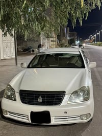 تويوتا كرون ١٨٠ • بلا حوادث • جير ومكينة