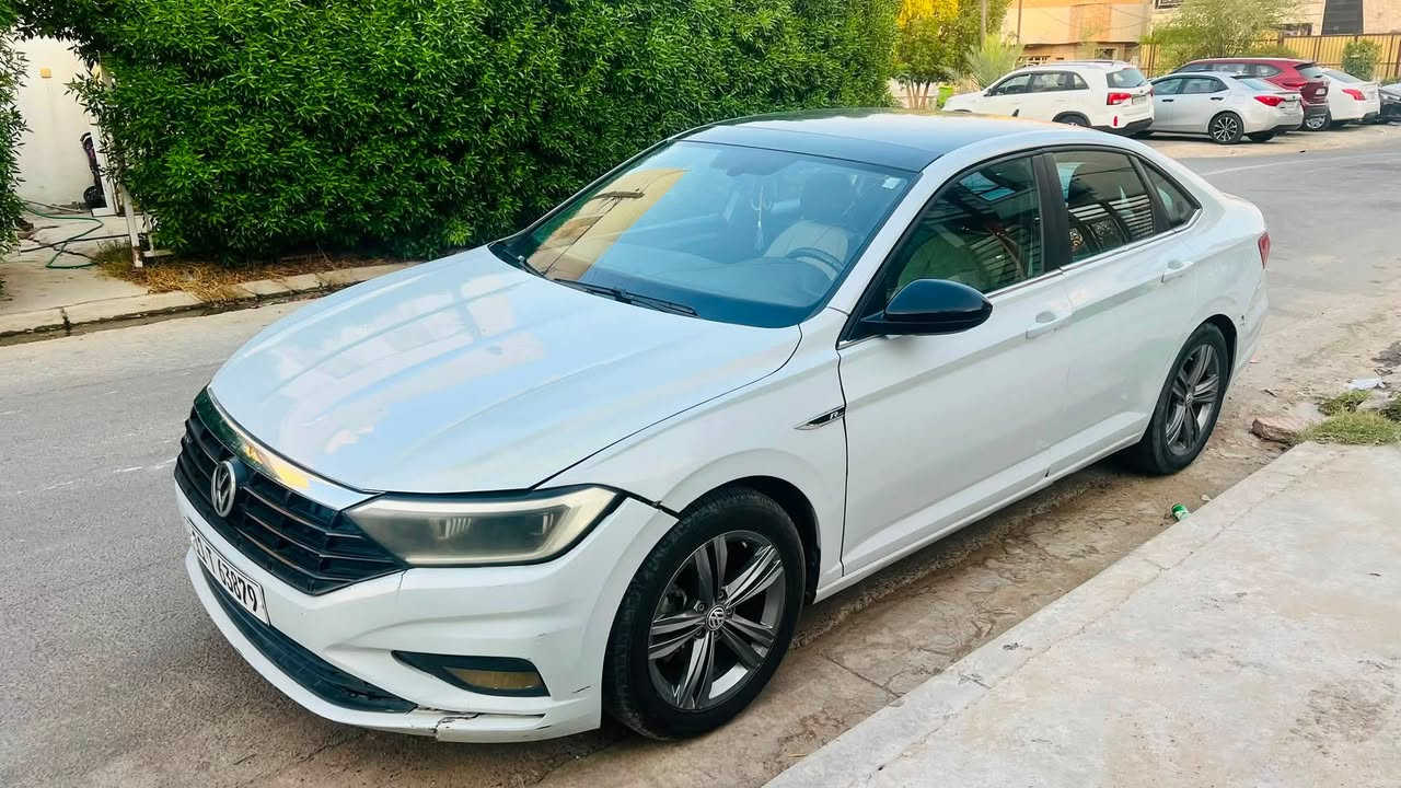🔥 للبيع فولكسفاغن جيتا 2019 – R-Line 🔥

🚘 الموديل: Jetta R-Line 2019
🎨 اللون: سموك – لون مرغوب
⚙️ القير: أوتماتيك 8 نمر – مكفول
🔧 المحرك: 1.4 – المرغوب – مكفول
📍 الرقم: بغداد
📄 السنوية: ساقطة
👤 الملكية: باسمي – تحويل ثاني يوم

الحادث:
•الحادث سابقاً بأمريكا، بابين عكس السايق
• جاملغ يسار وشبر من البنيد
• باب السايق مبدل بالعراق
• بيها  ملاحظات بسيطة
•ايرباك دشبول وستيرن سليم

طبعا فول موصفات

🔧 تحتاج صدر.

💰 السعر: 125 ورقة

مكانها بغداد / العامرية 

📞 للاستفسار

***********
