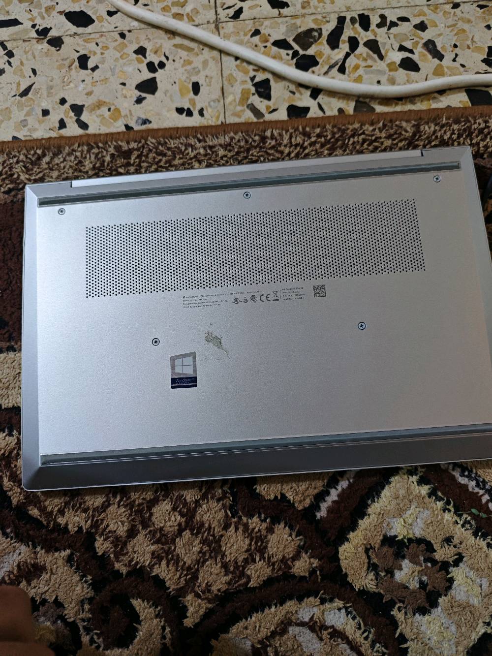 لابتوب سعره 400 الف نظيف فول وارد اوروبي جبته واستخدمته قليل وياه شاحنته الاصلية وماوس همين اذا تريد تستفسر اكثر على هذا الرقم 7765942546
ممكن تكتبلي شنو الموديل الدقيق مال اللابتوب؟ لأن الظاهر هو HP ProBook 430 G8، بس نحتاج نتأكد من المعالج والتخزين (SSD/HD) والمساحة بالضبط.: 
 التخزين ssd 256 intel core i5 11th
شنو حالة البطارية هسه؟ وكم تقريباً تقعد وياه بالشحن إذا استخدام عادي؟: 
حالة البطارية ممتاز. وتكعد ساعتين الى ساعة ونص 
بي أي خدوش أو كسرات أو مشاكل بالشاشة/الكيبورد/البطارية/المنافذ لو كله شغال زين؟: 
كلشي شغال ومجرد خدوس بسيطة كلش
منين موقعك بالعراق؟ وإذا البيع ويه قابلية للمساومة لو السعر ثابت؟: 
الموقع ميسان والسعر قابل للمساومة