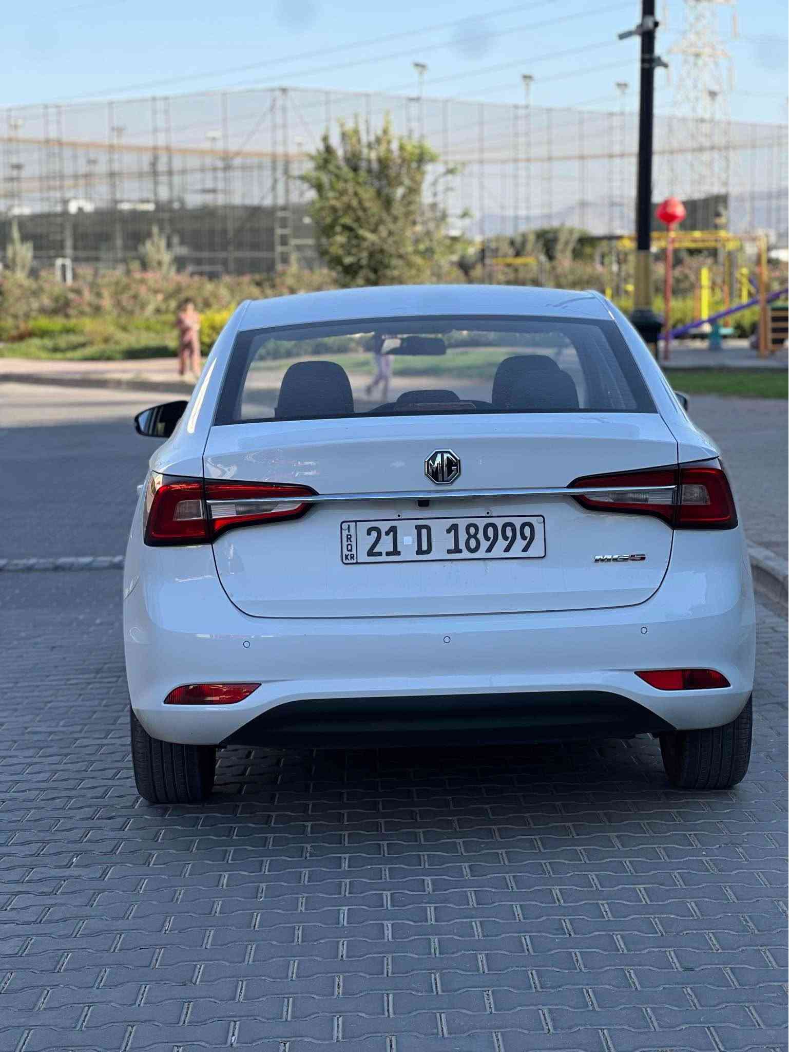 MG 5 2025 گێڕ عادی

9000 km ڕۆیشتوە 

سەیارەکەمان گێڕ عادییە

بێ بۆیاخ بێ سارد 

ویلەکەی گۆڕاوە

نمونەیە لە جوانی 

بە شەرتی گێڕو مەکینە 

تەحویل و غرامە بە شەرت

لە سلێمانیم 

*********** السليمانية, العراق
