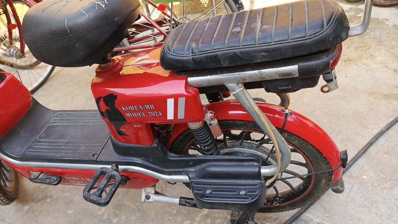 كهربائية • شحن • بدون بطاريات