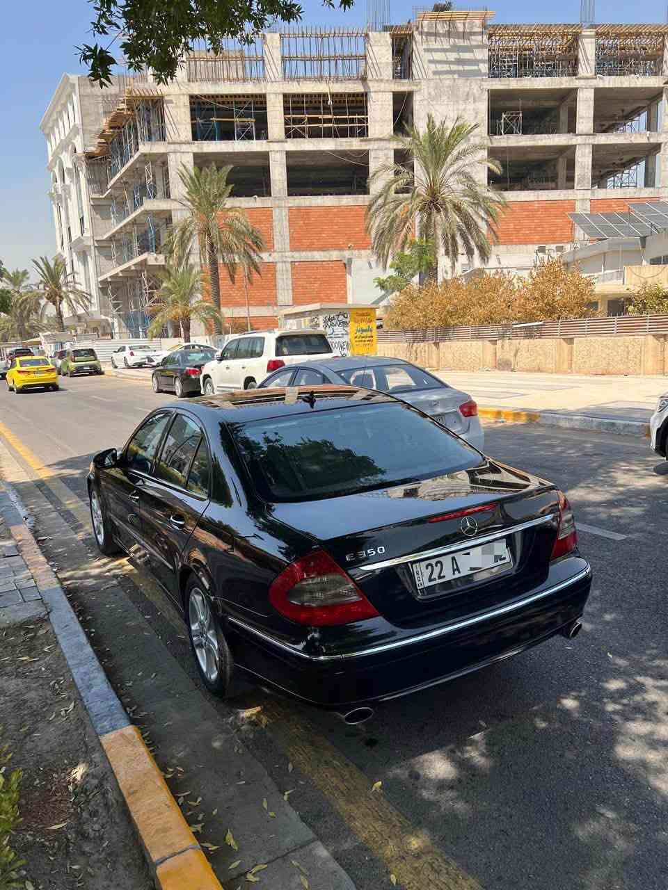 ╔═══ ❖ بسم الله الرحمن الرحيم ❖ ═══╗
🚘 مرسيدس أم عيون W211 E350 موديل 2008 🚘
🔥 المرغوب والمكفول 🔥

• محرك وكير مكفولات
• كير 7 نمر
• السيارة طيارة ما شاء الله 🚀
• نادر تلكه هيچ قطعة، وبهالنظافة وبهالمواصفات 👌
• وضع البلادي 
• كشنات جلد
• تبريد وتدفئة للكشنات ❄️🔥
• تحكم كهربائي بالأبواب
• فتحة سقف
• ستيرن تحكم كهربائي
• صعود ذكي
• نظام ترحيب
• سماعات دمام 🔊
• السيارة نظيفة كلش ✨
• الصبغ بيها ربع جاملغ فقط: الأمامي الأيمن

💰 السعر: 150 ورقة

📞 للاستفسار:
***********
موقع السياره بغداد اليرموك
╚═══ ❖ الله يرزق الجميع ❖ ═══
