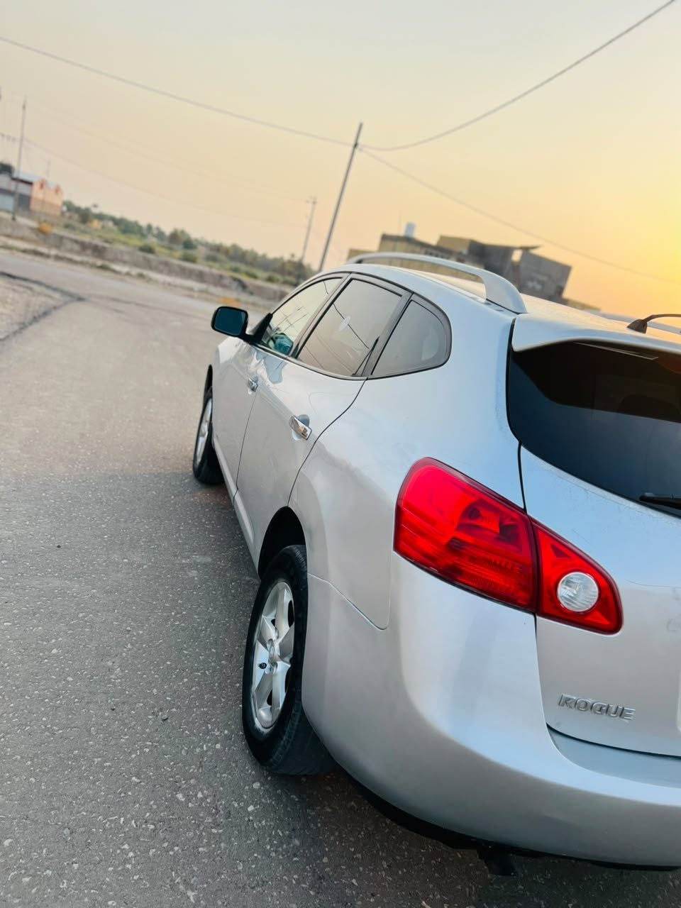 نيسان روج موديل ٢٠١٠
رقم كربلاء ألماني تحويل مباشر 

صبغ بنيد فقط  مكفوله من الحادث 

مكينه وكير حاويه بلاد قبل شهر شادهن وحداديه تمام 

تخم تاير جديد 

كهربائيات كله شغاله وعلى وضع البلاد 

السعر ٦٥ وبيها مجال 

للتواصل *********** بي واتساب 

حله مركز المدينه
