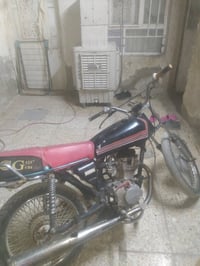 للبيع ايراني الوان رشاد 300 وبيها مجال07763258415