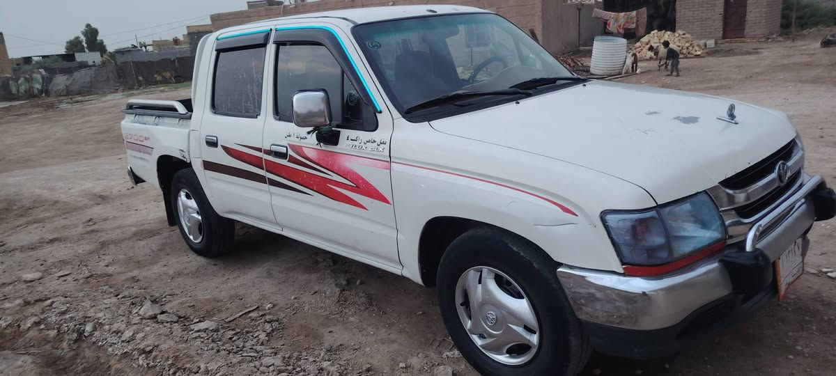 السلام عليكم للبيع 2002 كفاله عامه الرقم واسط مشروع وطني صوت ثانويه جديده تواصل وياي على  هذا الرقم *********** واتساب *********** @

نص مكتوب في الصور:
- HONOR X9c 35mm f/1.75 1/11s ISO5428 IV:EE ٠٣/١٠/٢٠٢٦
- HONOR X9c 35mm f/1.75 1/100s ISO4488 17:43 03/10/2026