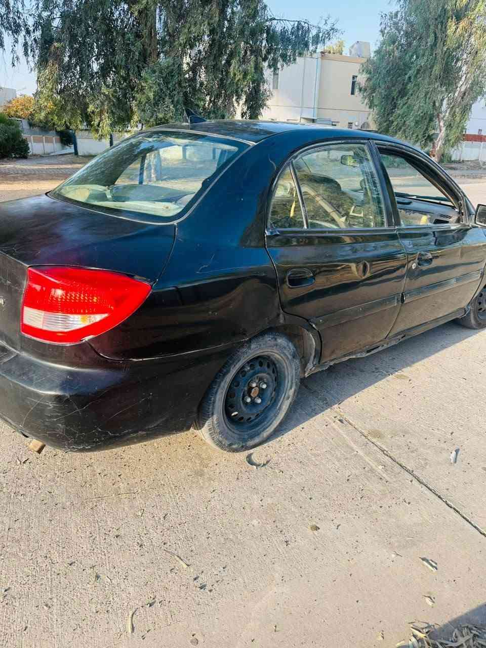 كيا ريو 2003
كير ومكيه شرط سياره خير من الله رقم بغداد دولي شرط تحويل بسمي سياره سياره حلوه وقتصاديه تبريد شغال ثلج كهربائياته كله شغاله سياره عايزه ملاحضات خفيفه سياره بل حقيقه احلا من صوره  قتصاديه فول مكينه 1600 الاستفسار اتصل فقط خاص مغلق ***********
