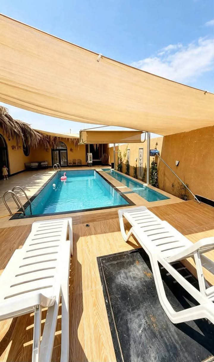 بغداد التاجي🏝️
مزرعه نضيفه وجديده وسعر الشفت هلمره مناسب جداً
للعوائل وكذلك للشباب
كعدات داخليه وخارجيه وايضاً متوفر العاب للاطفال وللكبار
للتواصل خاص او واتساب. ***********
