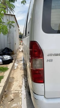 جنبي H2 • ٢٠١٥ • زعفرانية