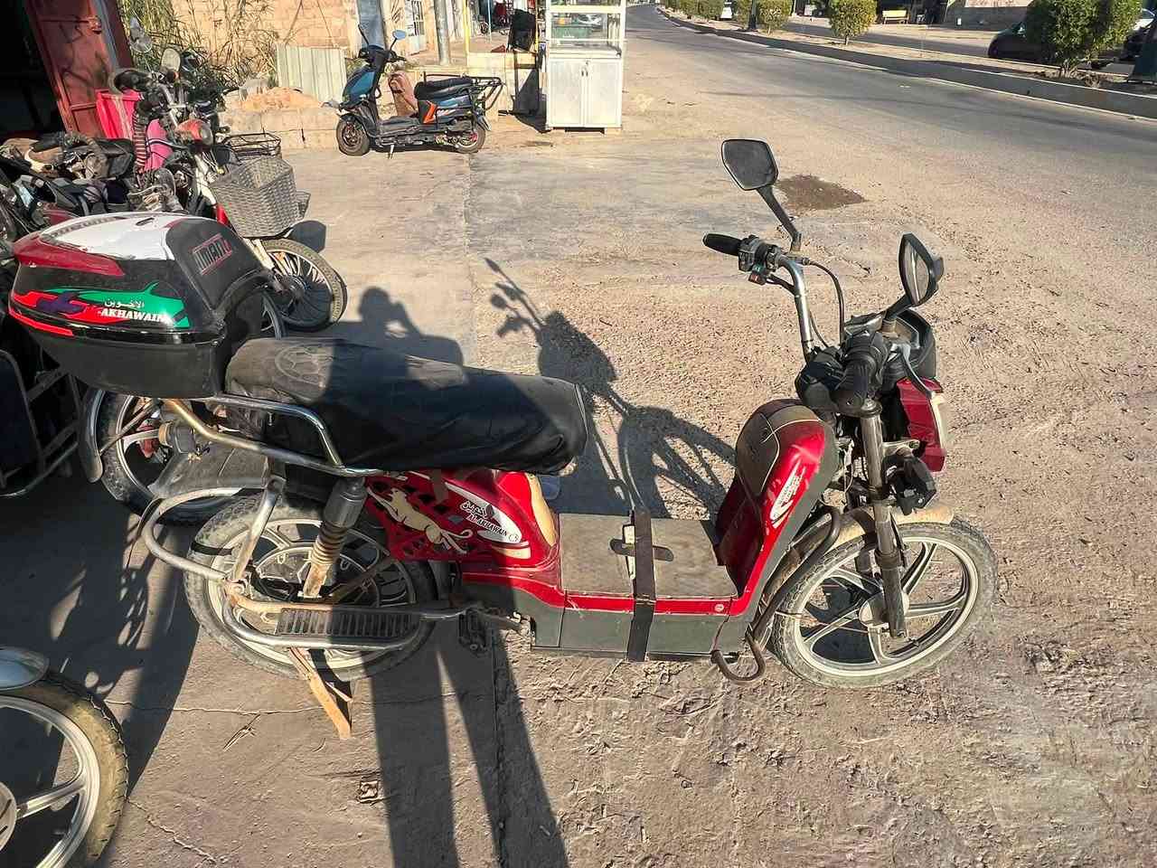 ب250 شغال كلشي ما بي  مكاني صكلاويه رقم الهاتف ***********
