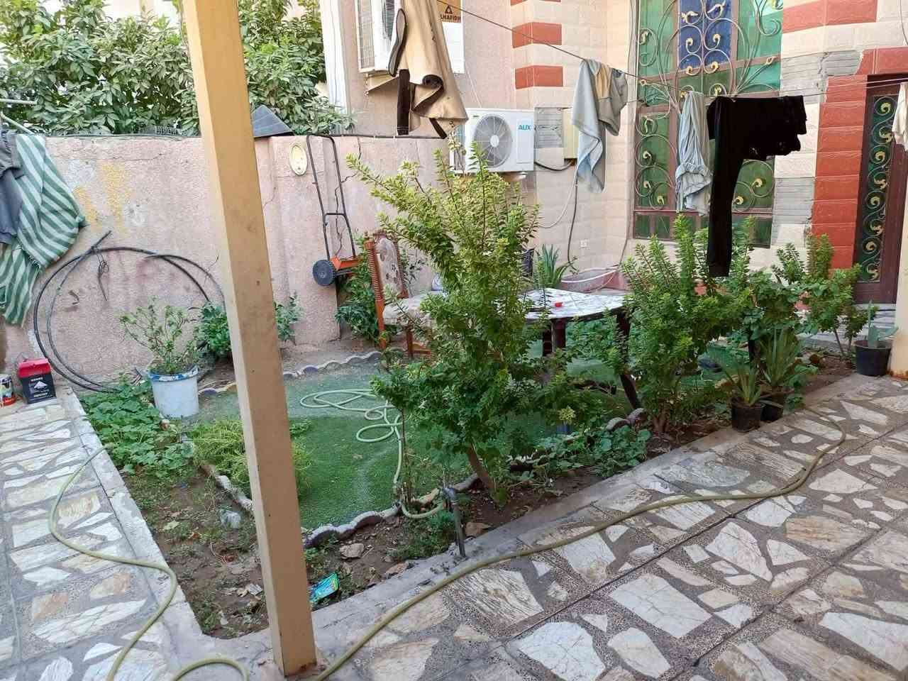 بيت للبيع – بغداد / الحرية
📍 الموقع: قرب أسواق مريومة
📐 المساحة: 180 متر
🏠 الطابق الأول:

صالة واسعة

حولي

غرفة

صحيات

🏡 الطابق الثاني:

3 غرف نوم

حولي

صحيات

🔹 تفاصيل إضافية:

موقع مميز وقريب من الخدمات

البيت جاهز للسكن

📞 للاستفسار: ***********

فرصة لا تفوتك – مباشرة من المالك ✔️
