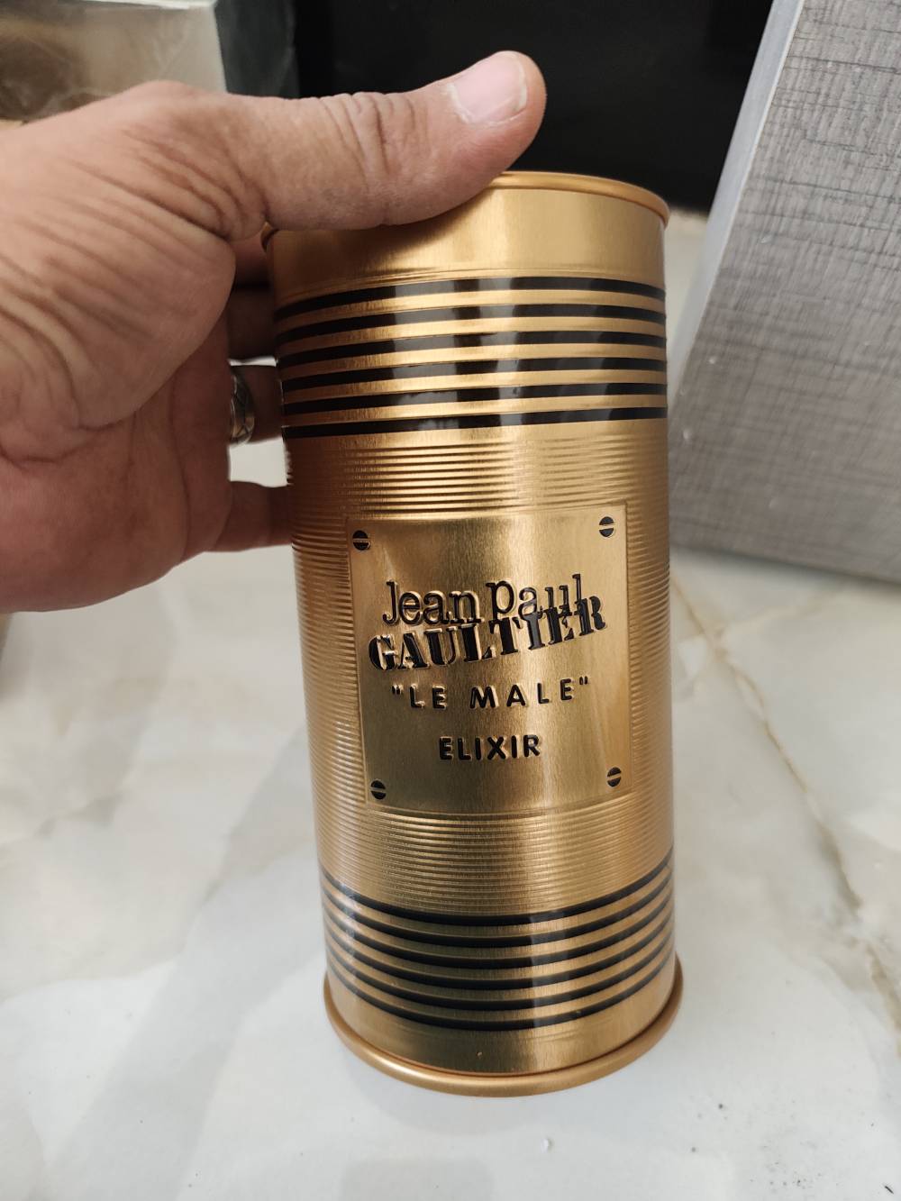 عطور • جملة • مفرد